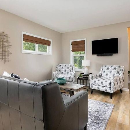 فيلا 2Min Walk Downtown-Pet Friendly-Offstreet Parking ساوغاتوك المظهر الخارجي الصورة